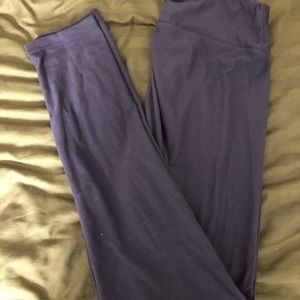 Solid purple leggings
